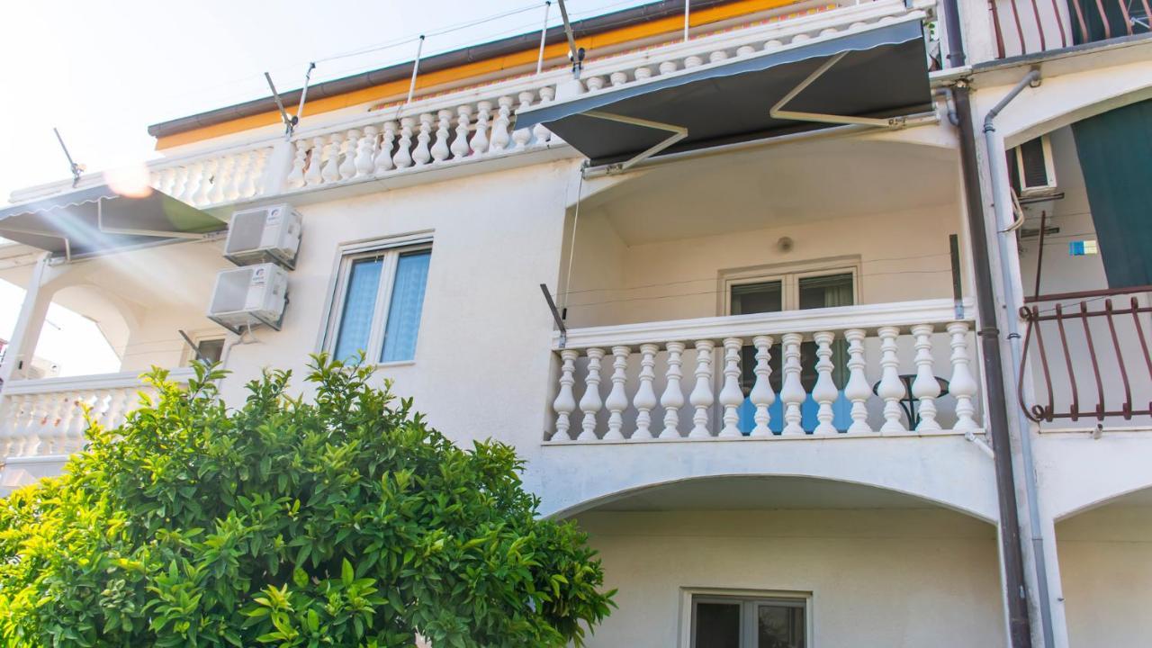 Apartments Curic Trogir Luaran gambar