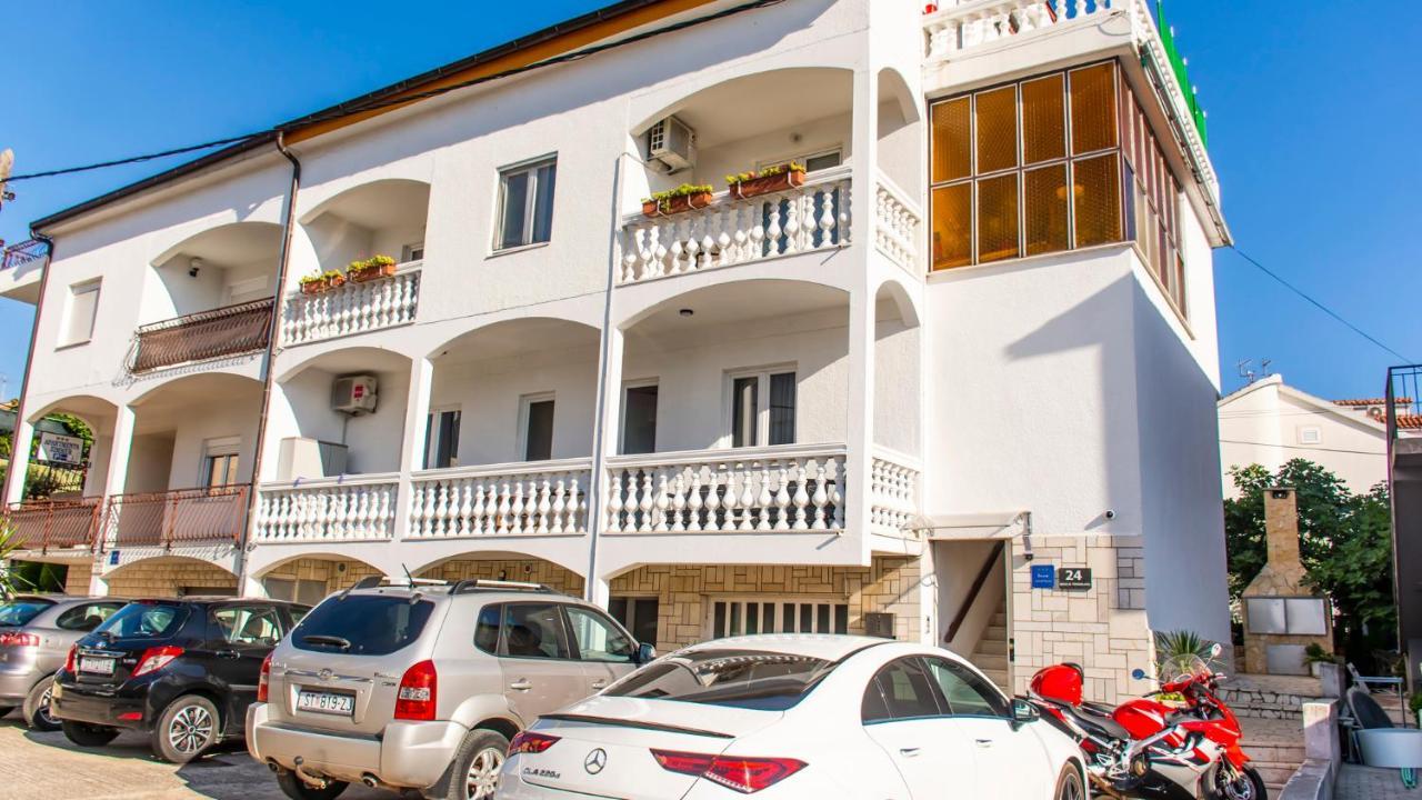 Apartments Curic Trogir Luaran gambar