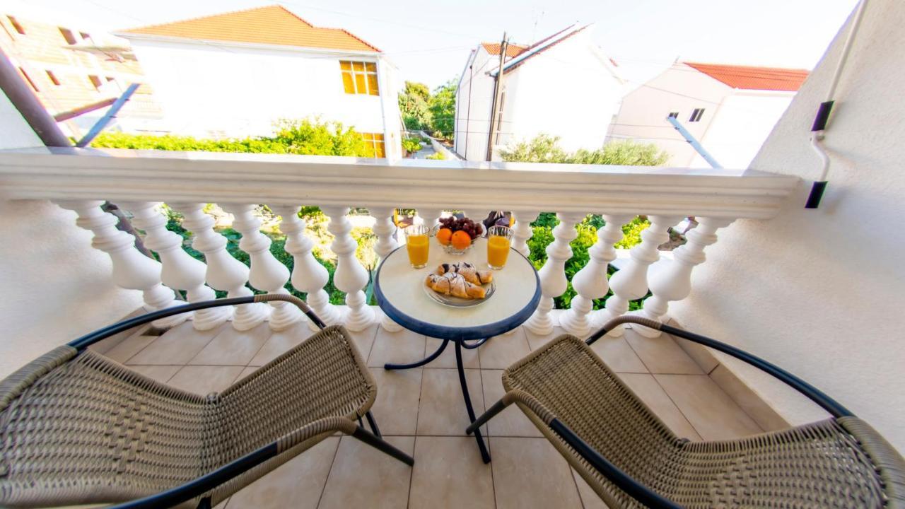 Apartments Curic Trogir Luaran gambar