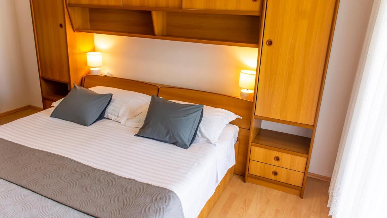 Apartments Curic Trogir Luaran gambar
